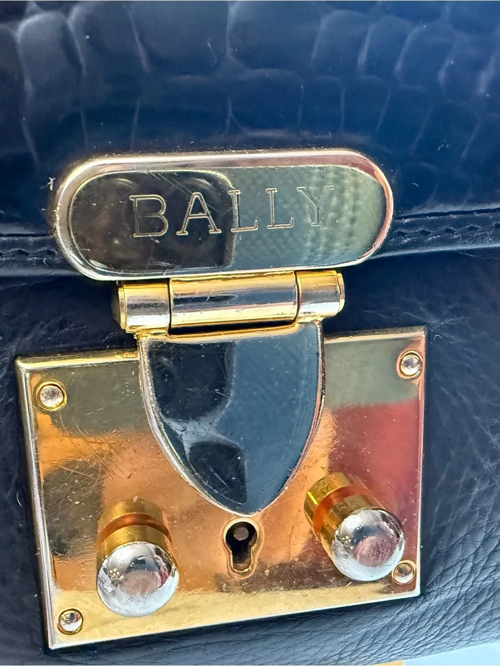 Authentic Vintage BALLY Black Croc Embossed Leather Shoulder Bag Flap Gold